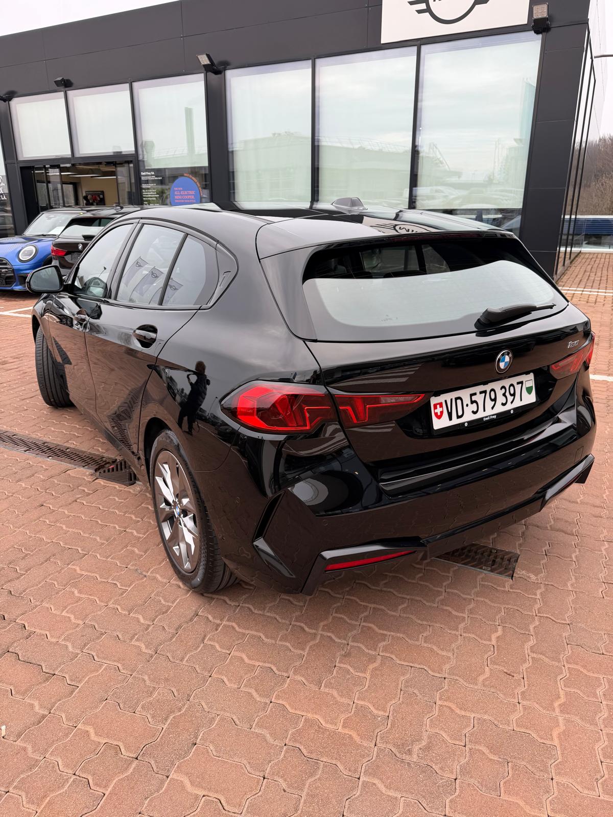 bmws4